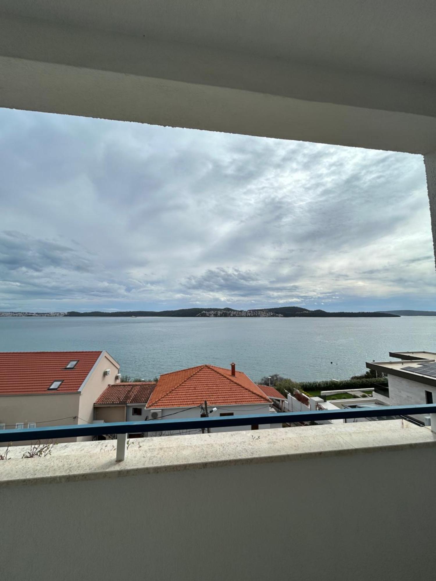 Hotel Bavaria Trogir Donji Seget Exterior foto